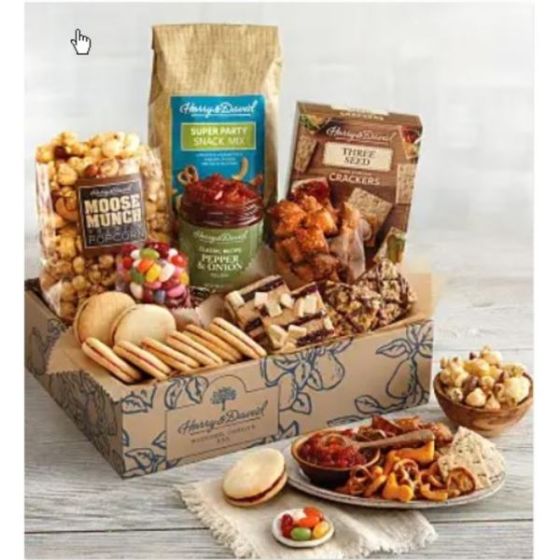 Deluxe Sweet and Salty Gift Box