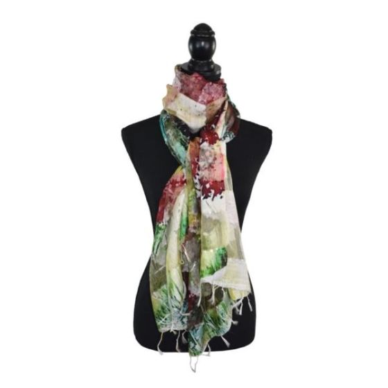 Lisette Scarf