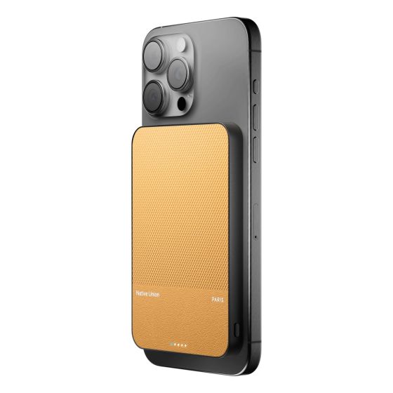 (RE)Classic Power Bank 5000mAh Magnetic Charger Tan