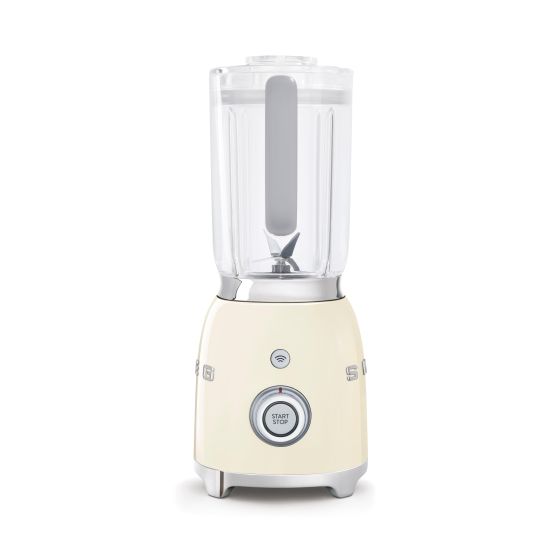 50's Retro-Style Blender Cream