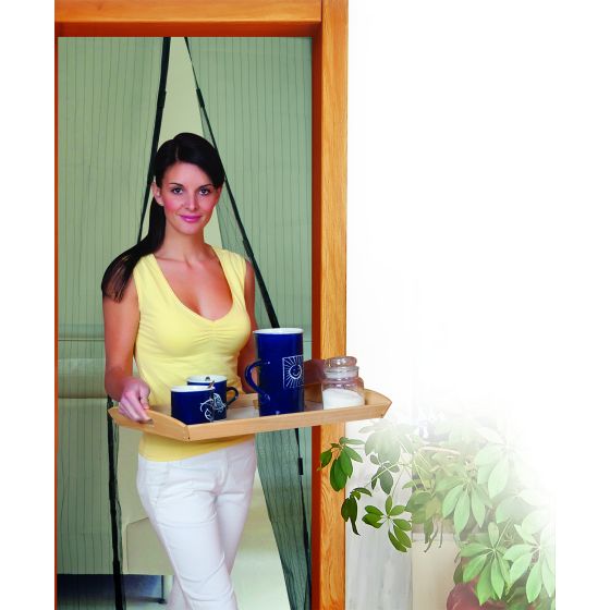 Magic Magnet Screen Door