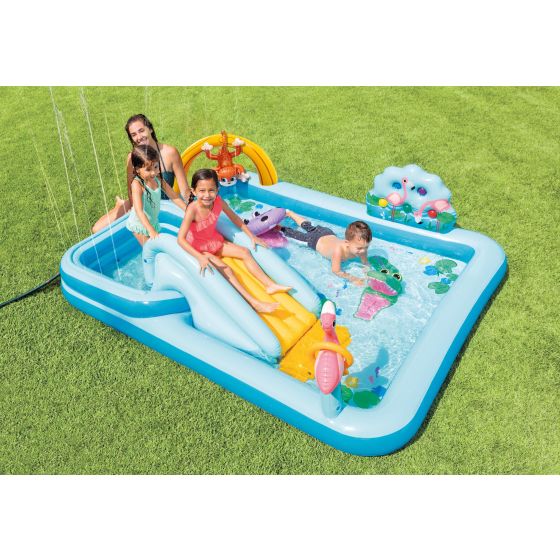 Jungle adventure play center, age: 2+