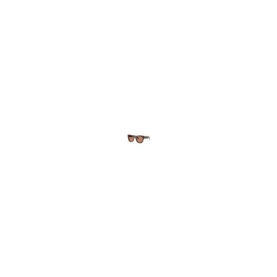 Elevating square frames to new heights of elegance, Prada presents a sophisticated design crafted in premium materials. The iconic triangle on the temple adds an authentic touch of tradition, while the polished finish exudes contemporary sophistication. E