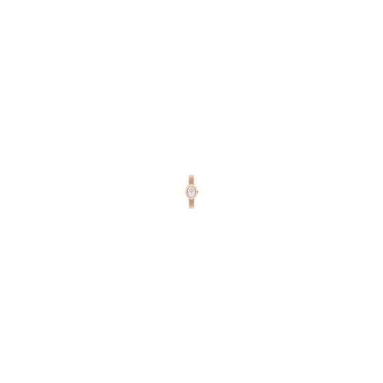 Coach Sammy Ladies. 22mm Rose Gold Plated Case. White Sig C Dial. Rose Gold Plated stretch bracelet. Mineral crystal. Quartz movement. Water Resistant to 99 feet.