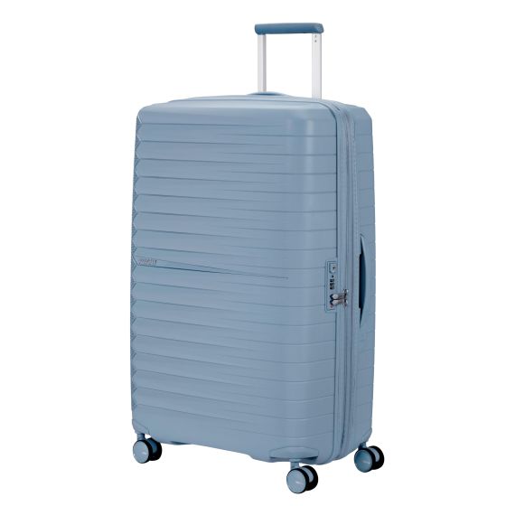 FastForward doesn't wait, it keeps up! From quick getaways to packed itineraries, this show-stopping American Tourister collection, combines durable polypropylene construction with smooth suspension wheels for an easy roll every time. Expansion adds flexi