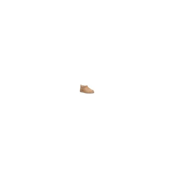 Hey there, shorty! If you want to rock a warm winter boot with a cute, cropped look, these ones are for you. The BearCoat treated suede exterior will keep the rain and snow out, but the extra short style will take away some of the bulkiness of other class