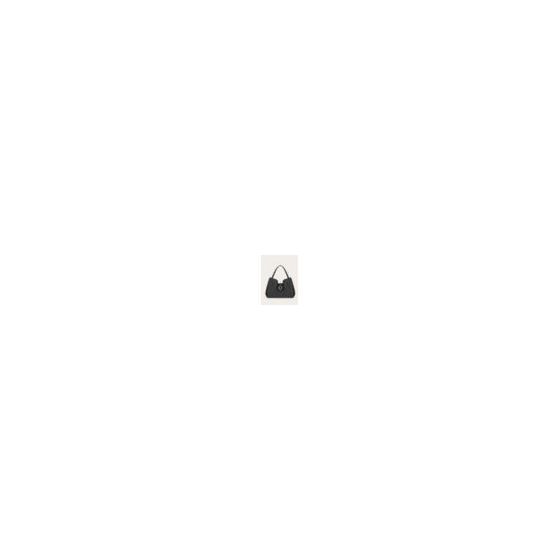 To have and to holdA softened silhouette and rich materials confirm the iconic status of this new Ferragamo tote. Contemporary yet timeless, the sumptuous feel of semi-gloss calfskin leather is enhanced by the soft side bellows that evoke the shape of the