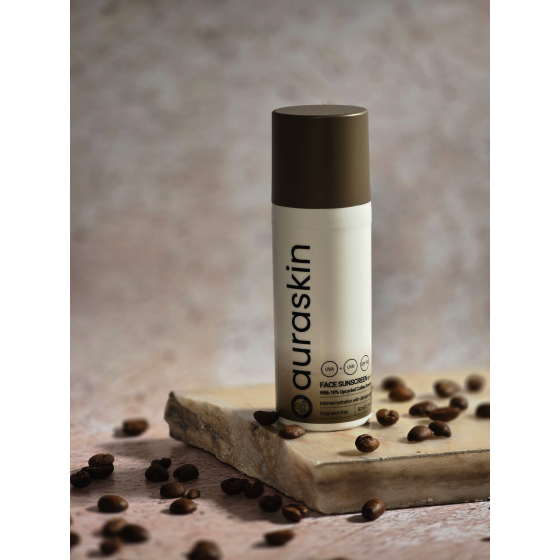 The Auraskin Face Sunscreen SPF 50 (50ml) offers high sun protection while at the same time moisturizes and protects the skin from photoaging and harmful UV rays. With enriched formula with upcycled coffee extracts, helps strengthen the skin's defenses, o