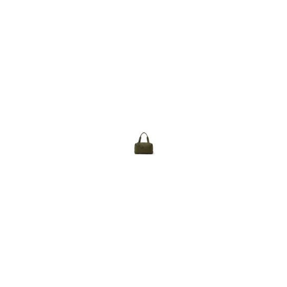 The weekend's here and you're ready for a much-needed getaway. Whatever's on your agenda, our Large Landon Carryall has you covered. This duffle is designed for the hustle, with snaps on the sides to give you that little bit of extra room to hold it all. 