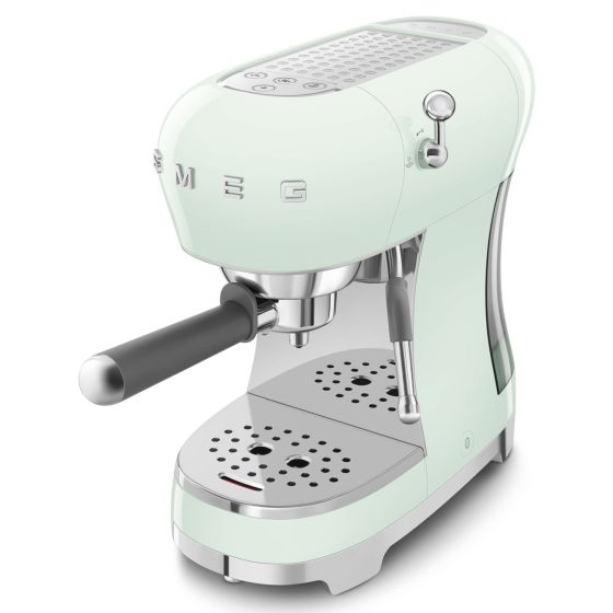 Enjoy the Italian tradition of coffee making and true Italian style coffee. 3 Buttons adjust settings for single/double espresso and steam function. De-Calc system alarm when required. Stainless steel filter holder - includes single double paper pods. The