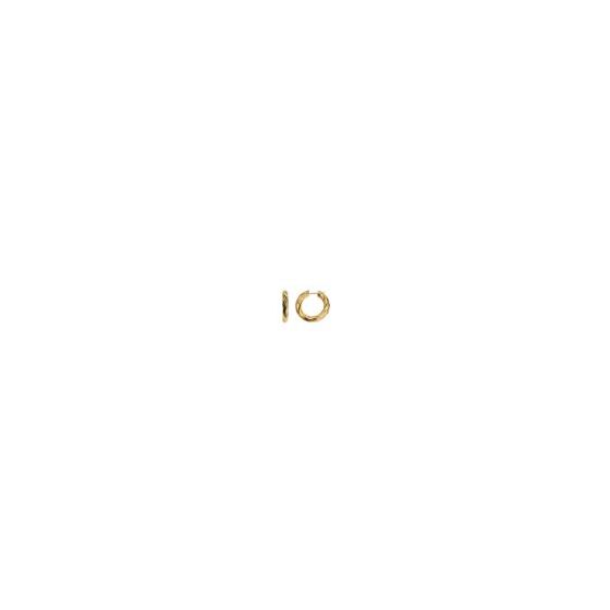 Timeless and tasteful 14k yellow gold vermeil ribbed hoops that bring bold brilliance to a classic, everyday style with ribbed detail that adds a depth and dimension that is striking day and night. 14k yellow gold vermeil (thick layer of 14k yellow gold o