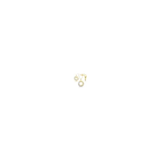 Timeless and contemporary circle earrings and necklace set. The earrings are three circles intertwined with .15twt round diamonds. The pendant is composed of three circles intertwined with .15twt round diamonds with a 16