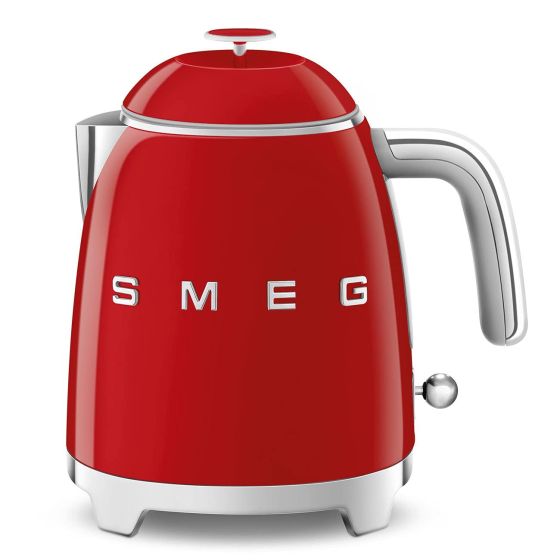 Smeg kitchen appliances offer retro Italian style from its founding in 1948. Press central button for a soft opening. Stainless steel filter built-in filters natural limescale. Super fast boiling supported by 3000W of power. 360-Degree swivel base with no