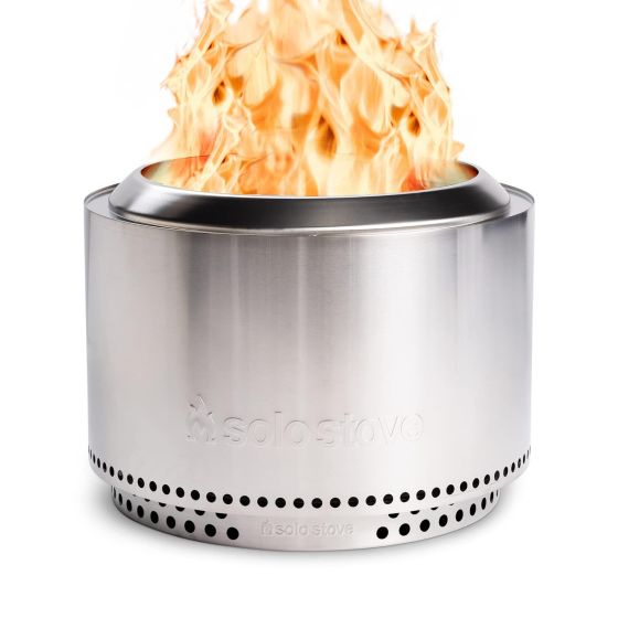 The fire pit created for community. Easily light up a smokeless fire anywhere life takes you, and make memories for years to come with the fire pit built to last.
You don't need a special tool to clean your fire pit. Our new, removable ash pan rests under