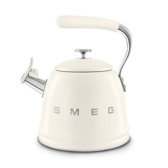 SMEG Retro 2.4Qt SMEG Whistling Stovetop Kettle - a timeless centerpiece that effortlessly combines vintage-inspired retro design with intelligent features, all wrapped in a stunning SMEG signature hues. Elevate your tea or coffee brewing experience with 