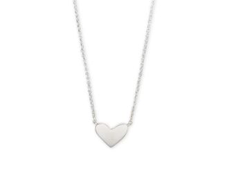 Ari Heart Short Pendant Necklace