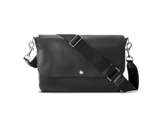Canfield Relaxed Messenger Bag Black