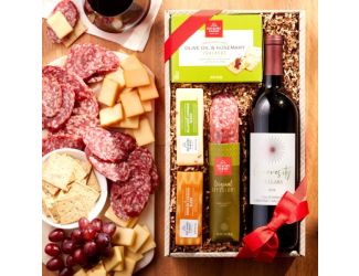 Cabernet & Savory Snack Collection