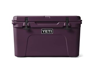 Yeti Tundra 45 - Nordic Purple