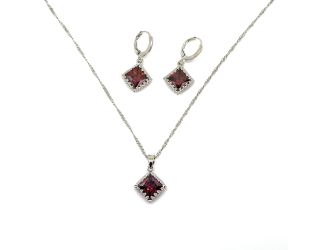 In Your Dreams Necklace and Earrings Set-Red
