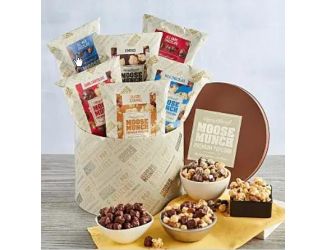 Moose Munch Premium Popcorn Deluxe Tin