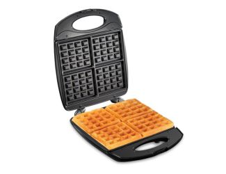 Belgian Style Waffle Baker